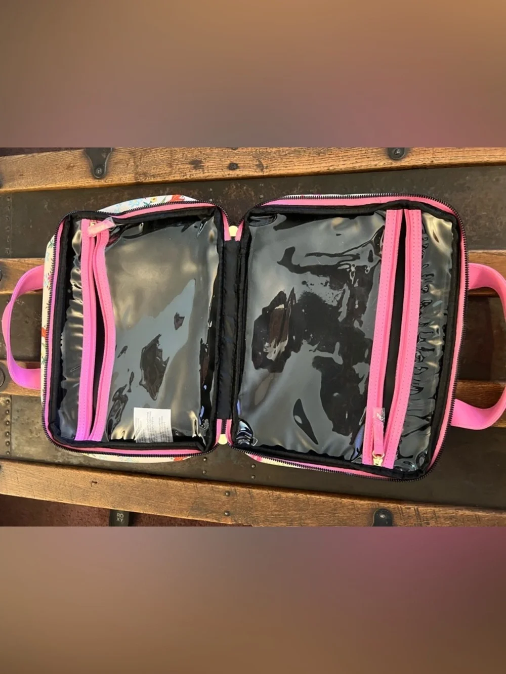 Betsey Johnson Floral Pink Bow makeup case